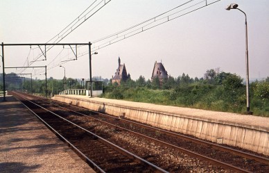 Beersel - SNCB K04400-09 (1).jpg